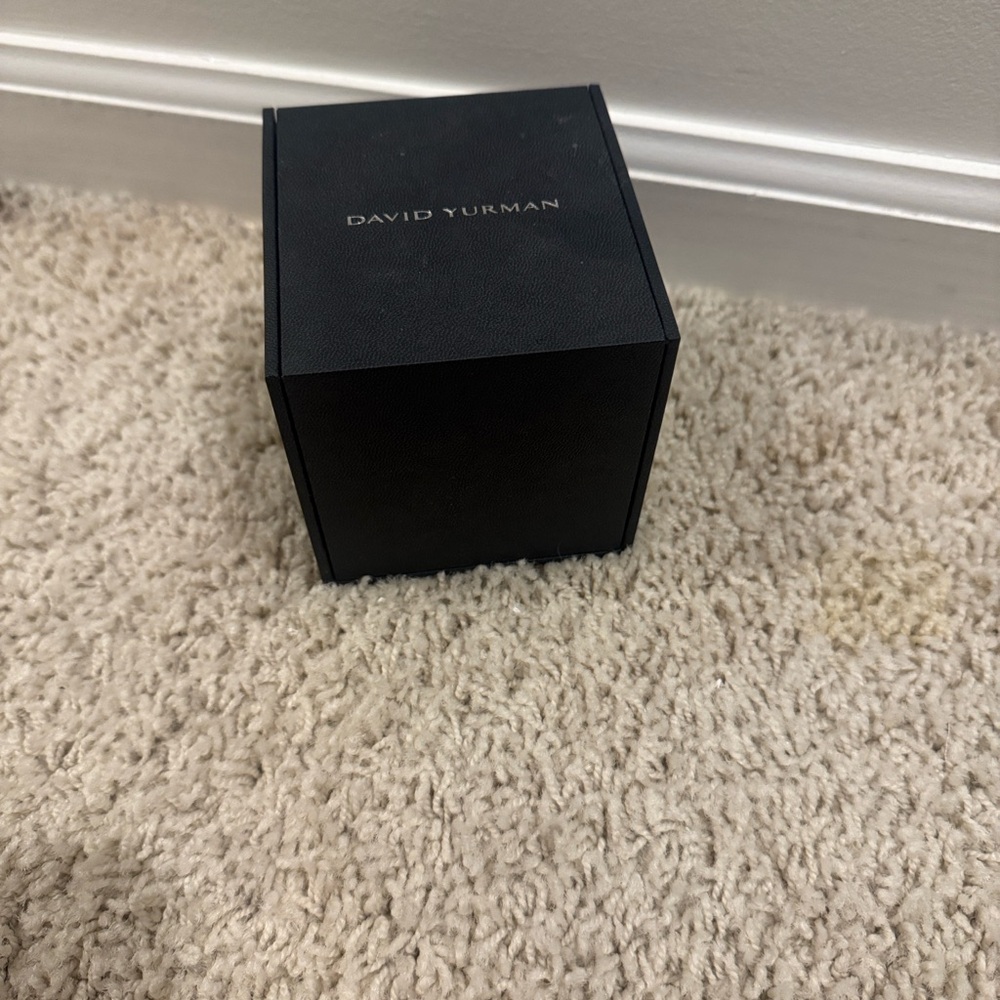 David Yurman Magnetic Black Jewelry Box